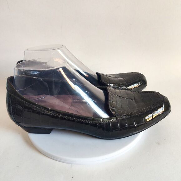 Clarks 8.5 Wide Croc Print Slip-On Loafer 30974 Green Leather Comfort Shoes - Picture 2 of 11